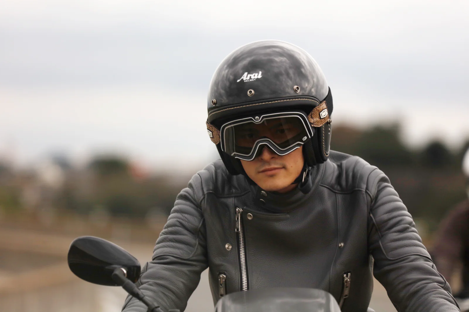 ARAI HELMETS Classic-V Helmet - Black - Medium 0104-3572 - Image 3