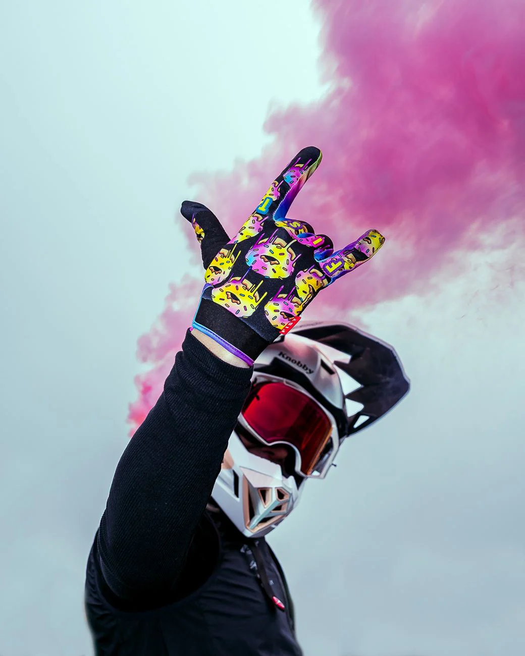 Fist - Strapped - Image 107