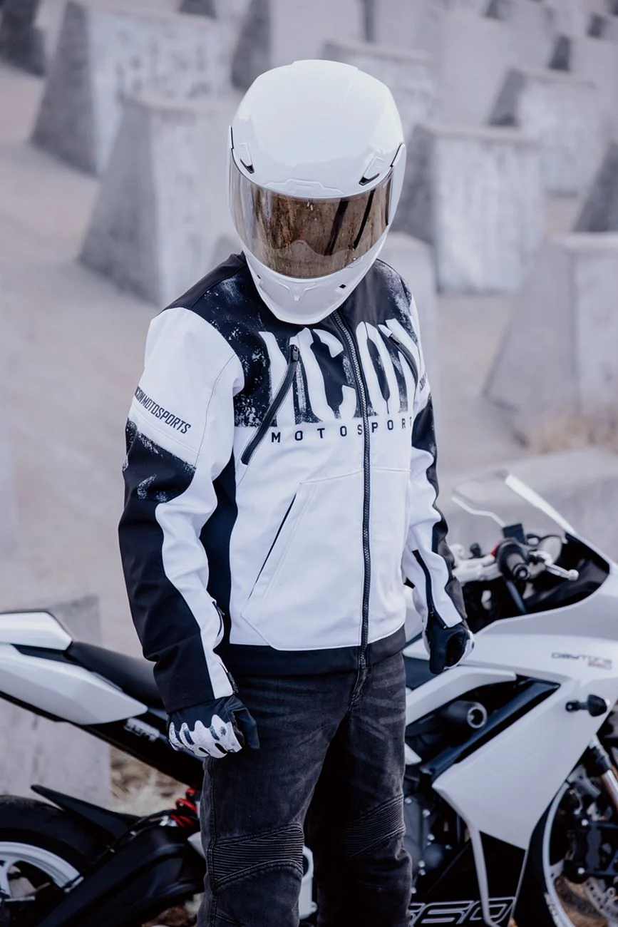 ICON Airframe Pro™ Helmet - Solid - Image 11