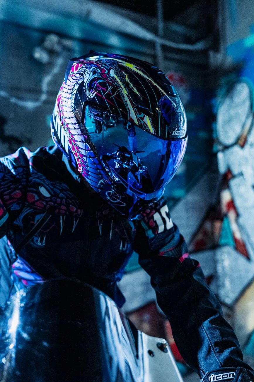 ICON Threshold™ Modular Helmet - Synthwave Lazer Cobra - Image 6