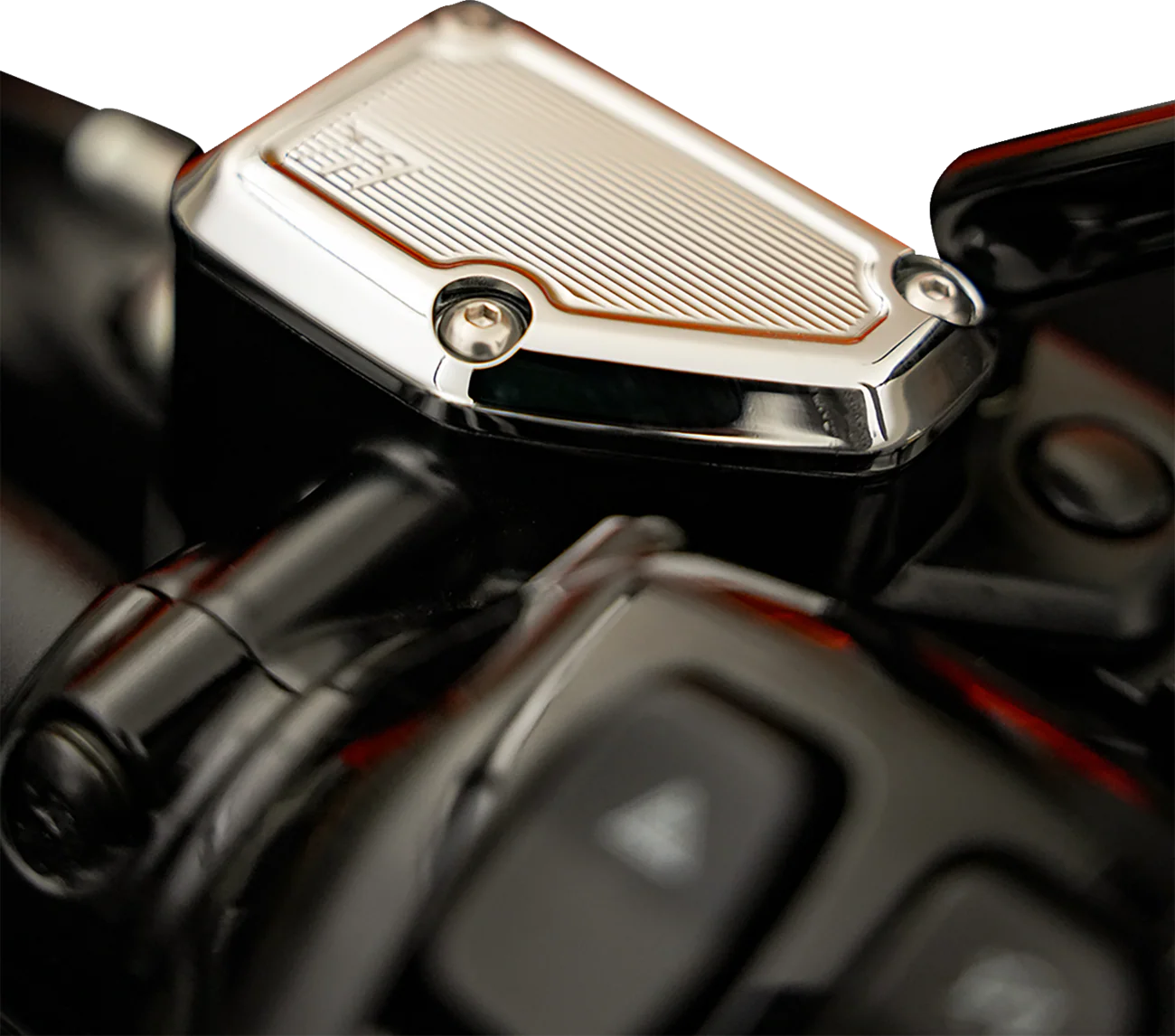 KODLIN USA Master Cylinder Cover - Chrome KUS25856 - Image 2
