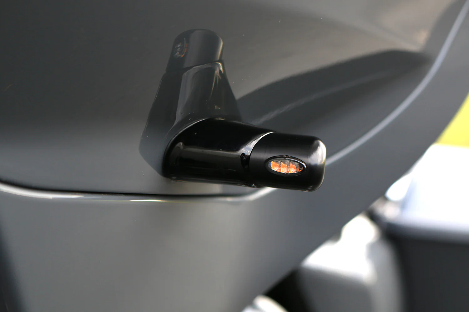KODLIN USA Turn Signal - Black K68459 - Image 2