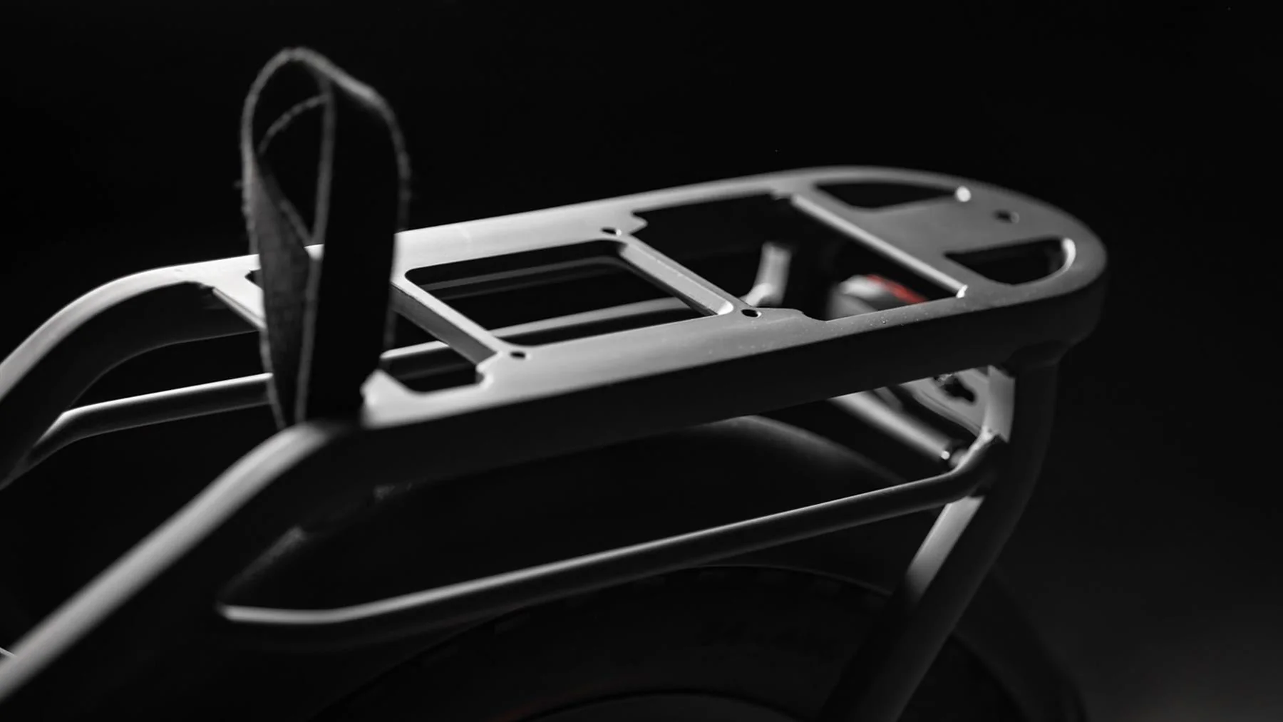 Rambo Ranger Folding Step-Thru E-Bike - Image 3