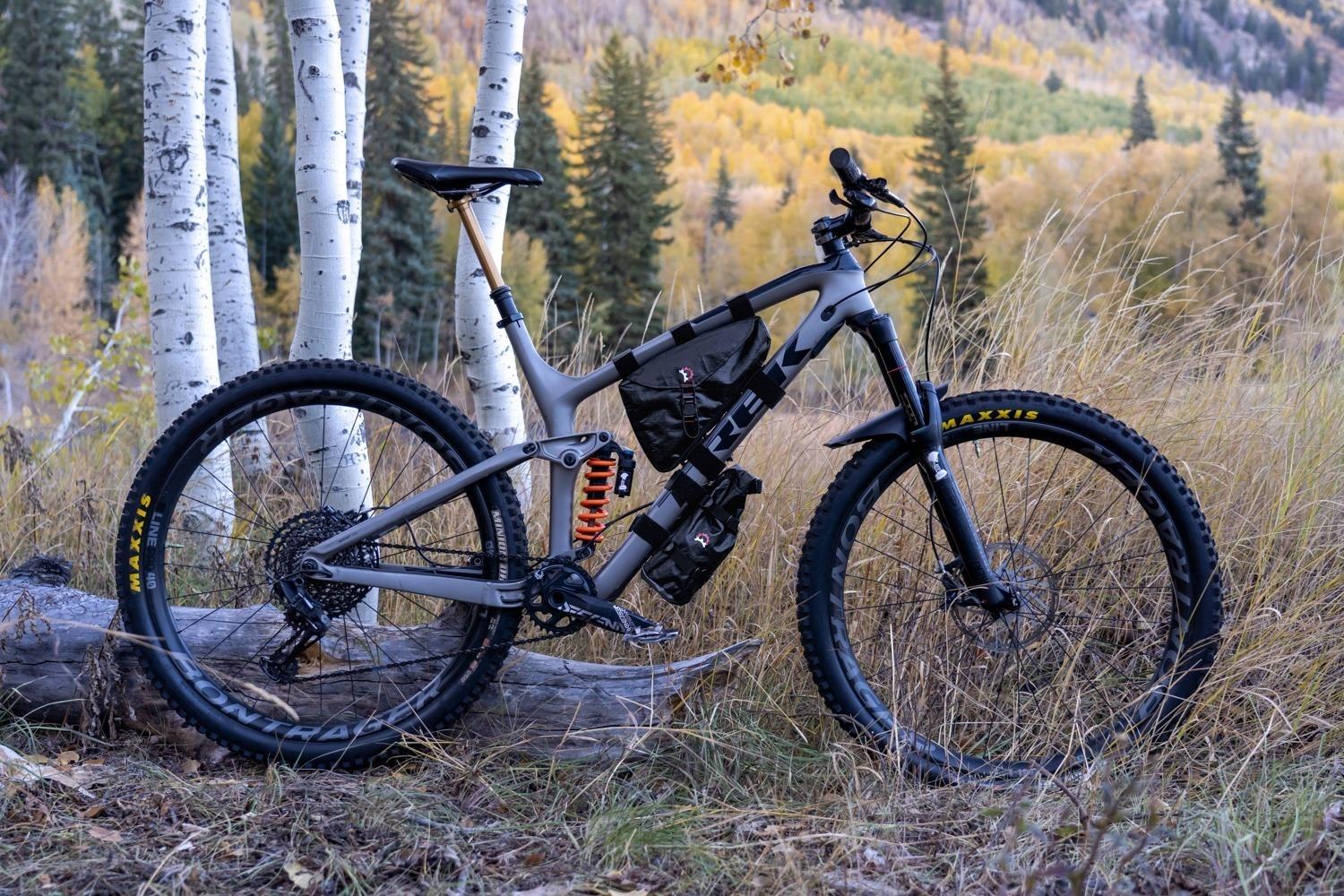 Revelate Designs Hopper Frame Bag Black - Image 8