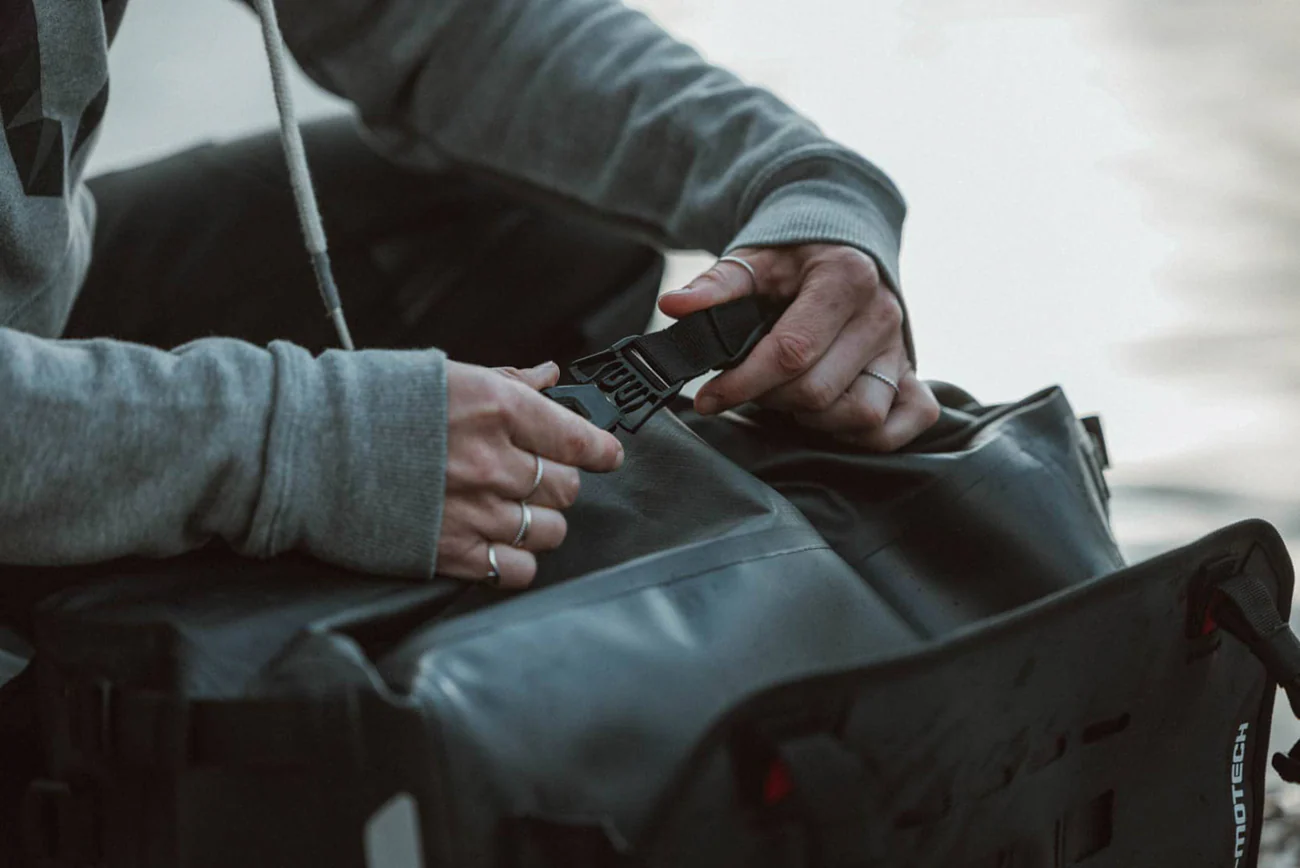 SW-MOTECH SysBag Side Bag System - Black - KTM Adventure/Adventure R/SMT 790/890 '19-'24 BC.SYS.04.521.21001B - Image 5