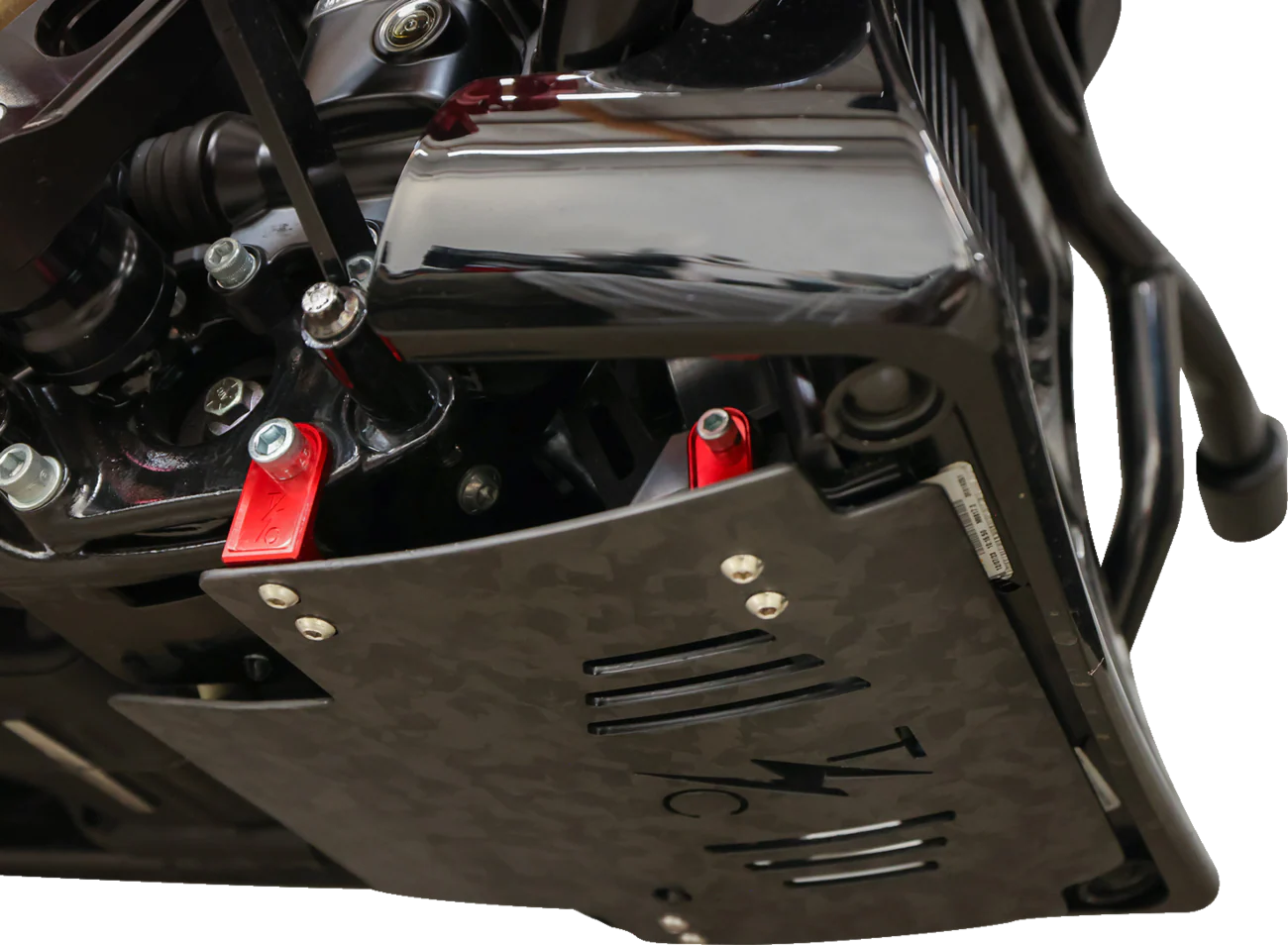 THRASHIN SUPPLY CO. Skid Plate - Carbon Fiber/Forged - With Red Brackets - FLHX/FLTRX TSC-3035-2 - Image 5
