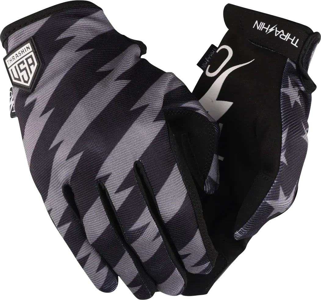 THRASHIN SUPPLY CO. Stars & Bolts Stealth Gloves - Black/Gray - Medium SV1-13-09